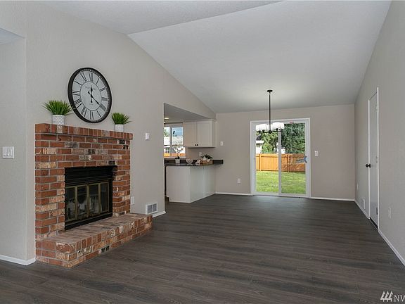 4th image of 21811 48th Avenue Ct E