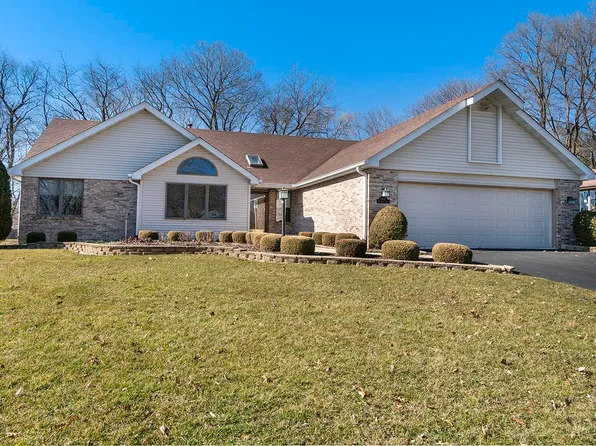 1907 Highridge Rd, Rockford, IL 61108