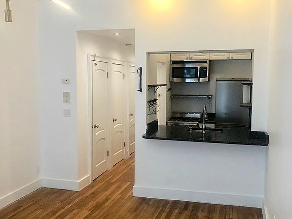 2nd image of 400 W 22nd St #2C