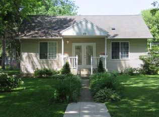 414 Miner St, Bensenville, IL 60106