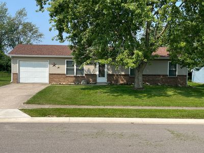 102 Franklin Ct, Ashley, IN, 46705