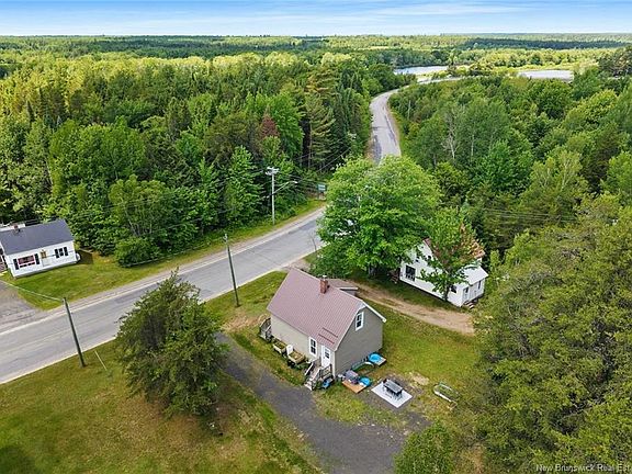 5th image of 72 McLeod Ave