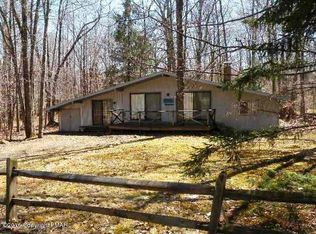1572 Lake Ln, Pocono Lake, PA 18347