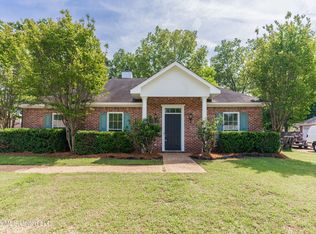 132 Post Oak Dr, Brandon, MS 39047