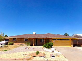 407 Sunglow Ave, Alamogordo, NM 88310