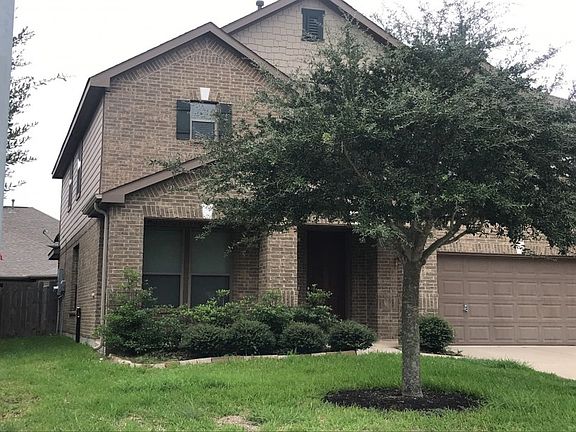 3rd image of 11107 Hayden Falls Dr