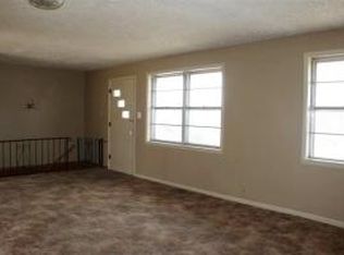 110 Mockingbird St, Harrison, AR 72601