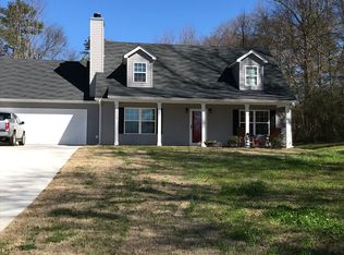 4246 Holly Meadow Dr, Gillsville, GA 30543