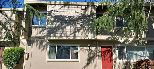 716 Northfield Dr #B Photo 1 716 Northfield Dr #B Photo 1