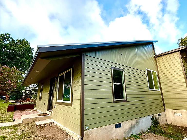 1304 Singleton Ave — Photo 23