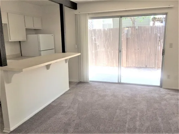 2515 De La Vina St #3, Santa Barbara, CA 93105