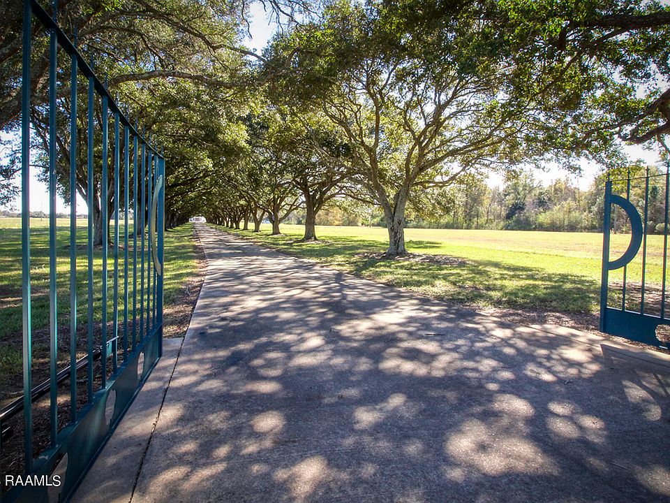 1944 Perchville Rd, Eunice, LA 70535 | Zillow 1944 Perchville Rd, Eunice, LA 70535 | Zillow