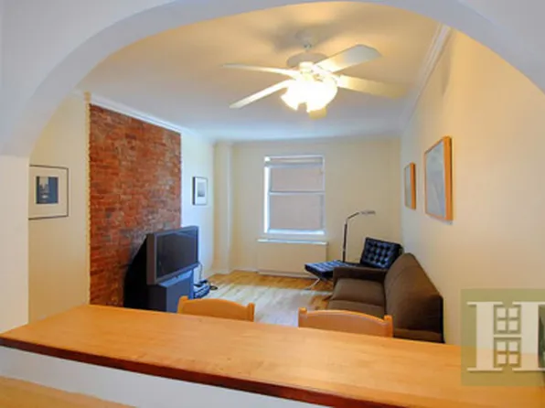 350 West 14th Street image 1 of 3