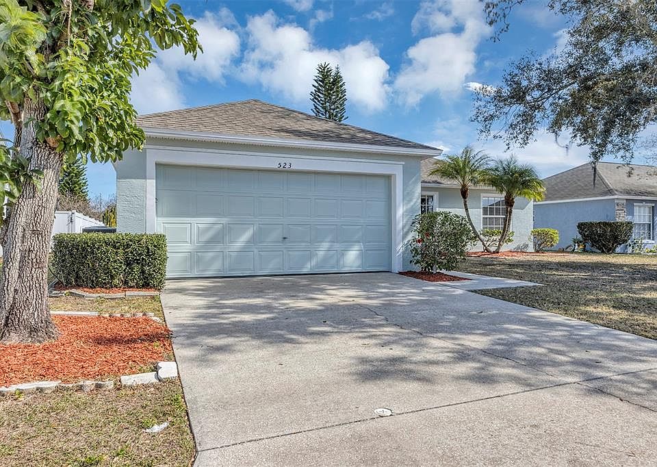 1st image of 523 TERRANOVA CIRCLE