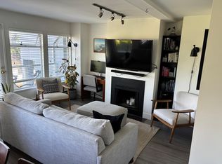 323 W 13th Ave #323, Vancouver, BC V5Y1W2