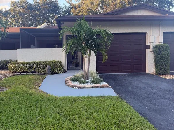 9301 NW 61st St, Fort Lauderdale, FL 33321