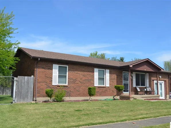 621 Independence Dr, Radcliff, KY 40160