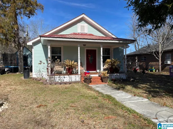 808 15th Ave N, Clanton, AL 35045