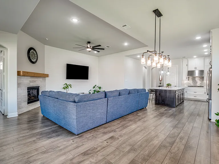3128 Lexington Dr — Photo 14