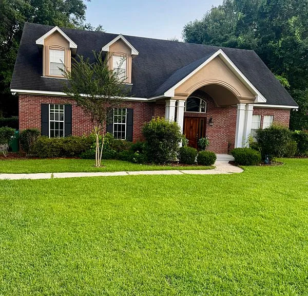 375 Amber Leaf Dr — Photo 1