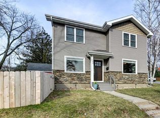 422 Glenway St, Madison, WI 53711