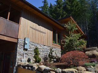 2 Lone Pine Ln, White Salmon, WA 98672