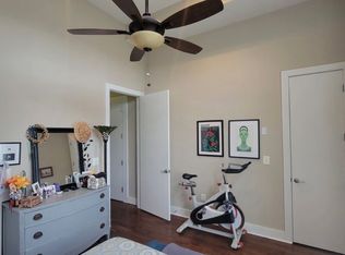 245 15th St SE APT 405, Washington, DC 20003