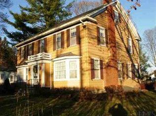 302 Kingsley Rd, Burnt Hills, NY 12027