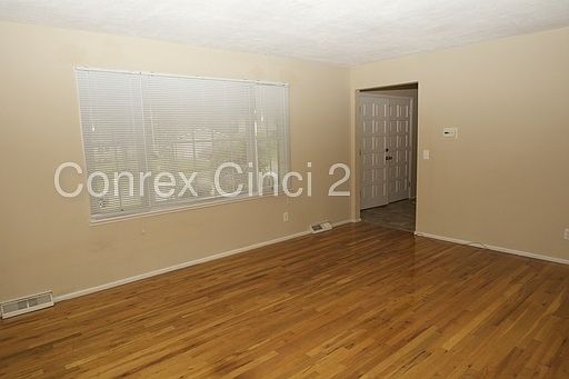 3rd image of 11287 Jason Dr