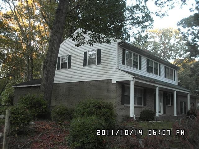 2nd image of 1324 Drexel Cir