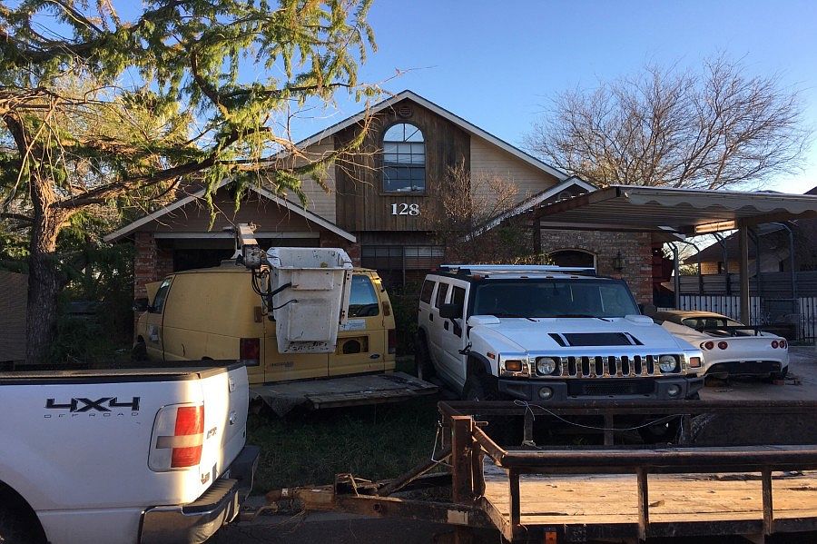1st image of 128 Abbeville Dr