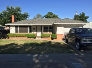 121 N Bryan Ave, Oakdale, CA