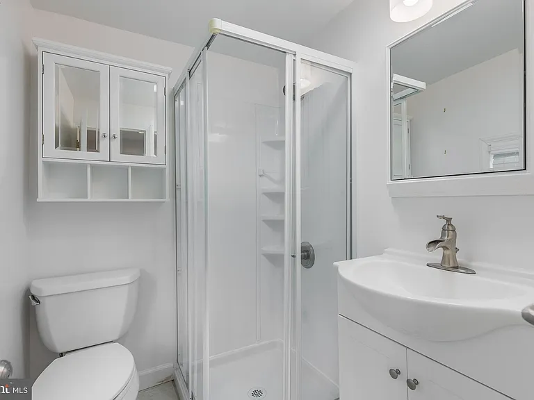 4226 Ellicott St NW — Photo 13