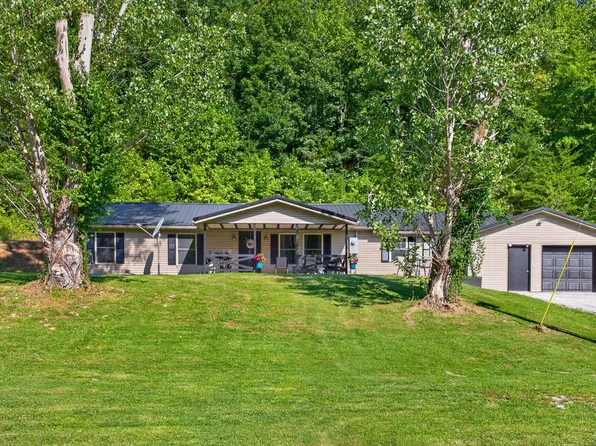 7045 White Oak Rd, Junction City, KY 40440