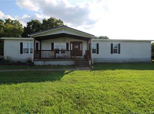 2115 Pfister Rd, Otisco, IN 47163