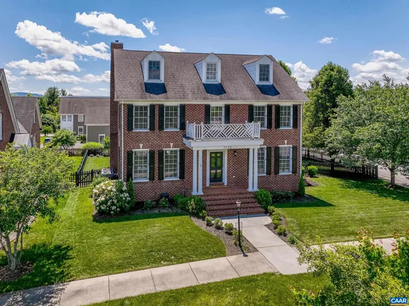 7112 Hampstead Dr, Crozet, VA 22932