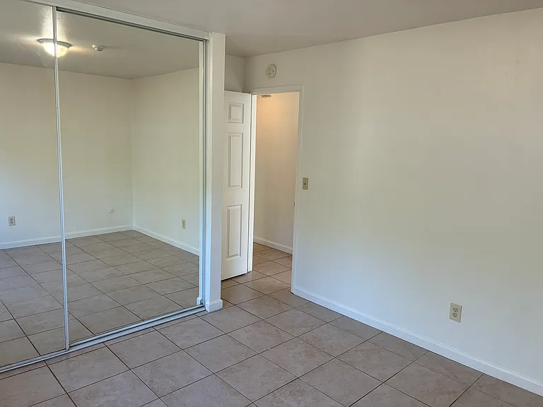 5185 Parkhurst Dr #1 — Photo 8