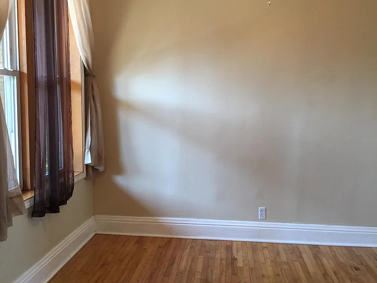 2251 S California Ave #3R — Photo 8