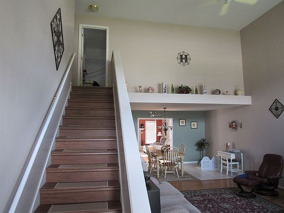 3rd image of 55809 Black Pheasant Dr