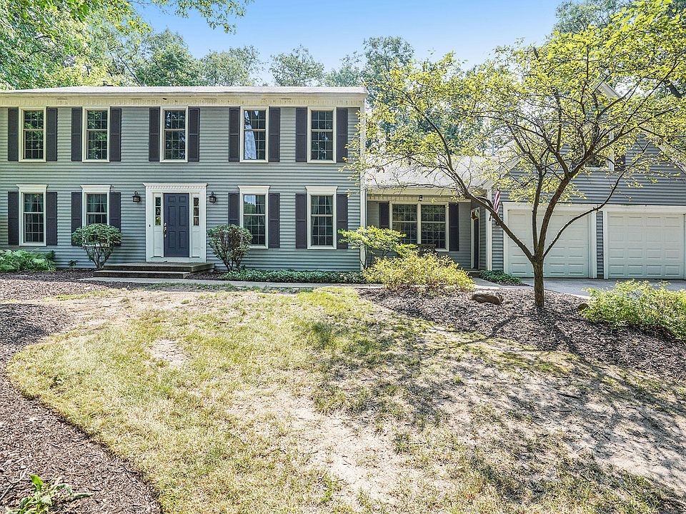 1st image of 3840 Oak Tree Dr SE