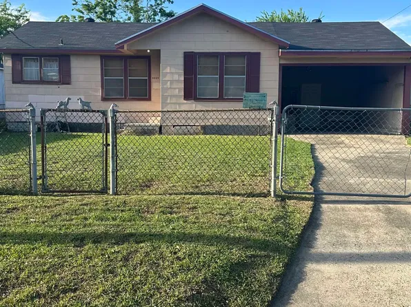1029 Sycamore St, Lake Charles, LA 70601
