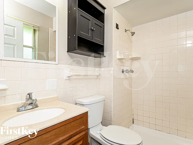 634 Watkins Glen Dr — Photo 13