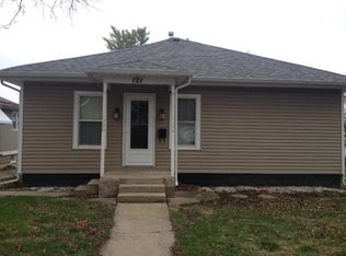 121 W Erie St, Spring Valley, IL 61362
