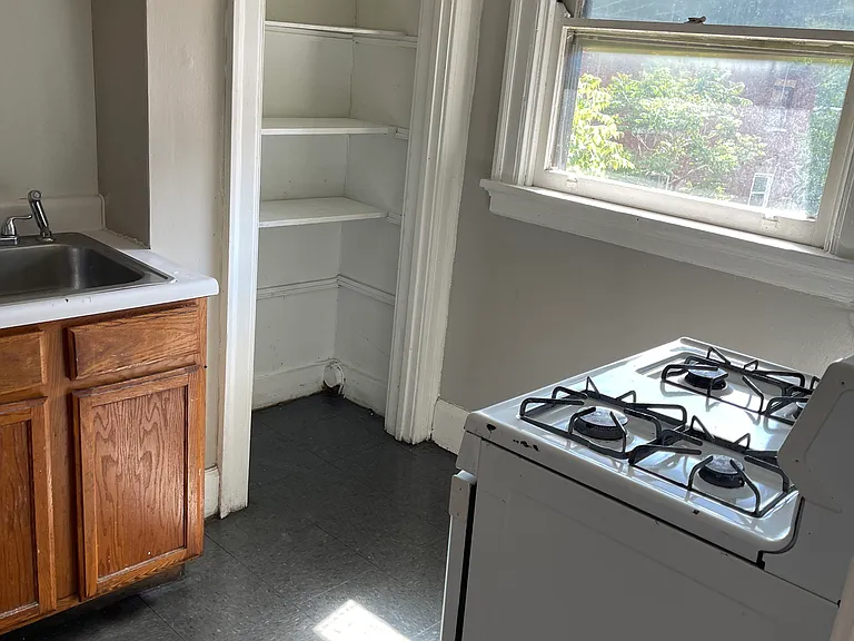 5 E Mitchell Ave #4 — Photo 10