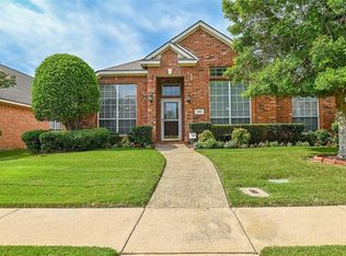 480 Ridge Meade Dr, Lewisville, TX 75067