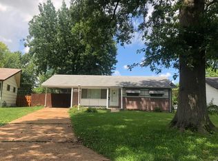 7105 Brackleigh Dr, Hazelwood, MO