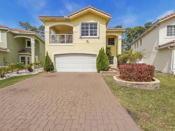 573 Alejandro Lane, Greenacres, FL 33413