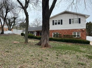 5301 N Stonewall Dr, Oklahoma City, OK 73111