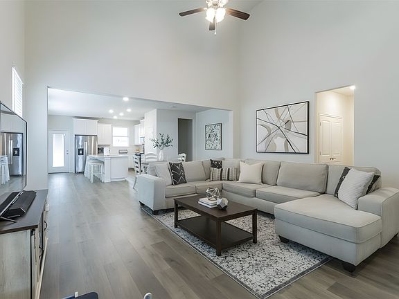 4th image of 705 Jessica Lynn Ln