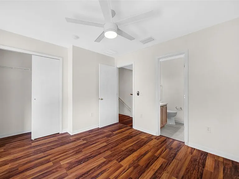 6928 Hawthorne Trace Ln — Photo 27